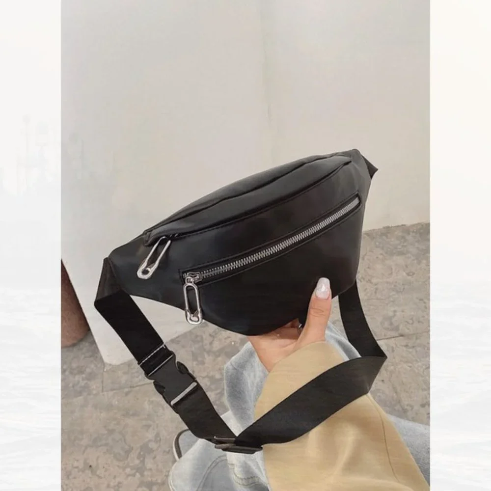 New Fanny Pack with Silver Hardware 134 - Picture 2 of 4